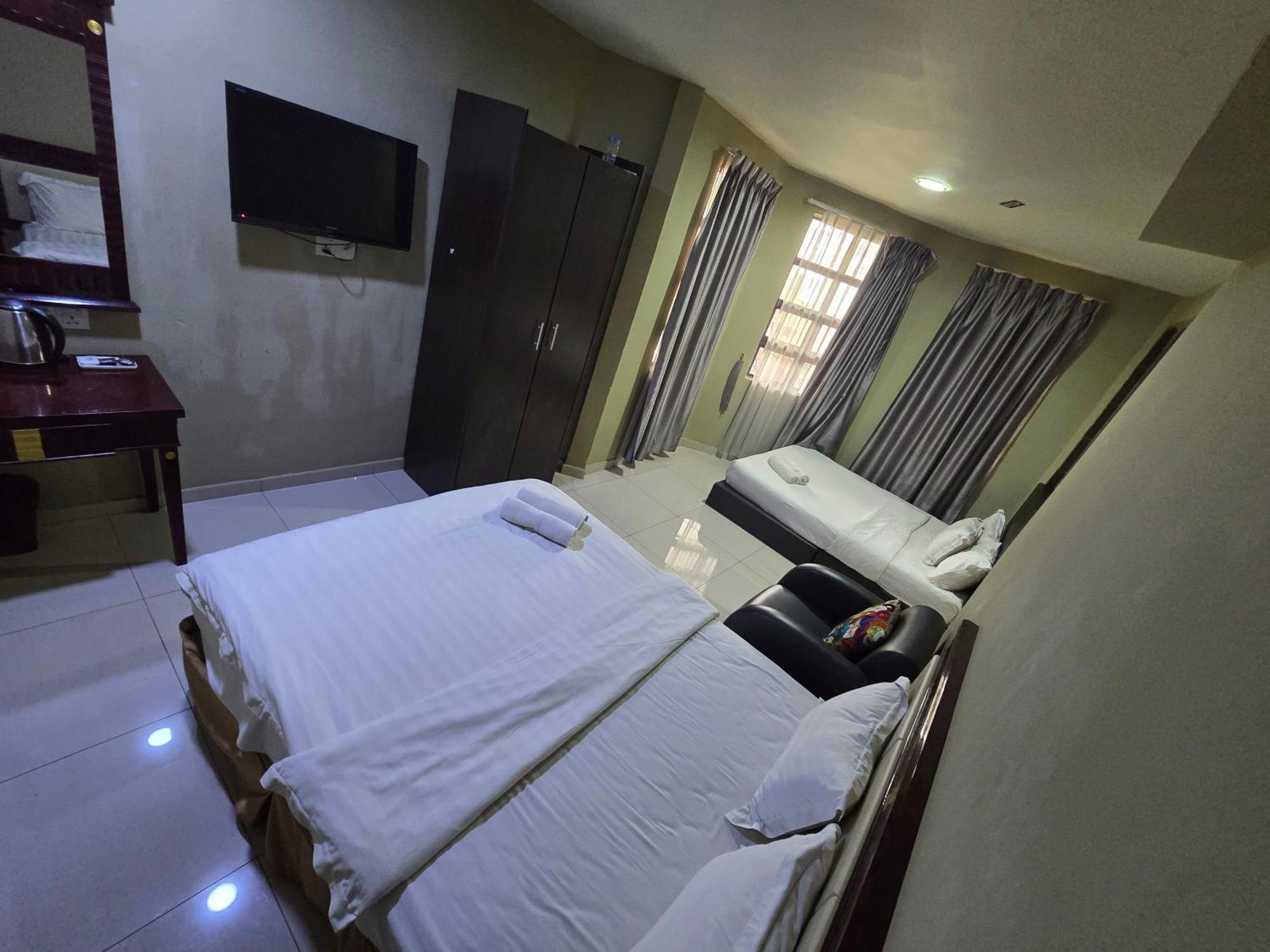 Hotel Al Amin 쿠알라룸푸르 외부 사진